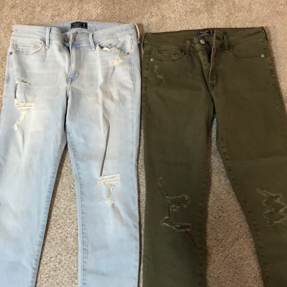 Woman’s Abercrombie and Fitch jeggings